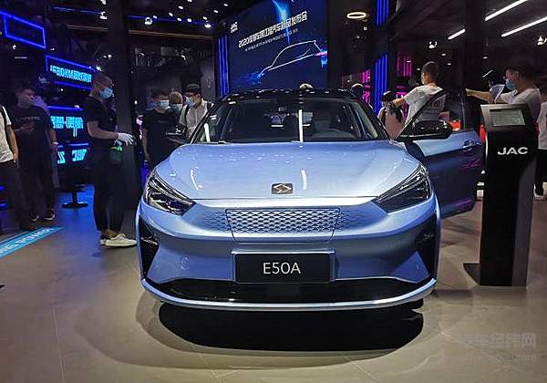 品牌战略新作 江淮大众思皓E40X/E50A发布