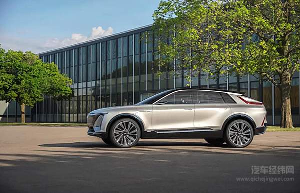 基于通用汽车第三代全球电动车平台打造的凯迪拉克LYRIQ纯电动SUV