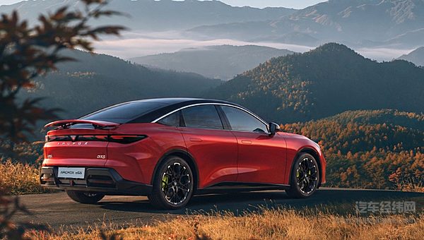 2027款极狐阿尔法S5/T5将于10月23日上市 三大维度同步焕新