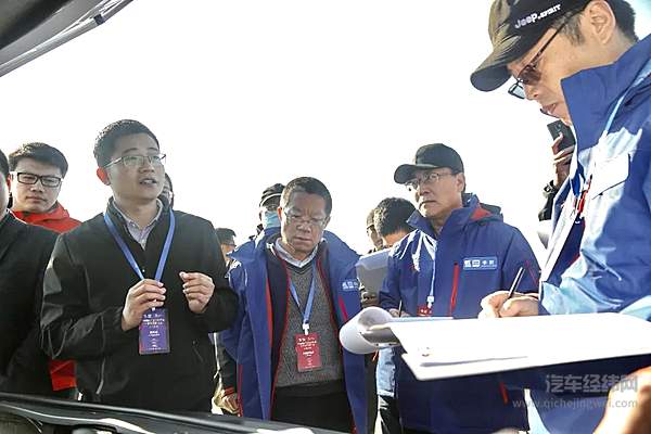 弗迪动力发动机性能主管徐之勤现场解疑
