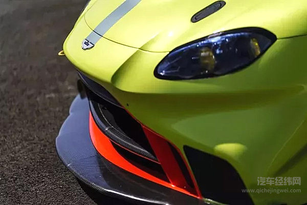 全新Vantage GTE实力登场，续写赛道荣耀