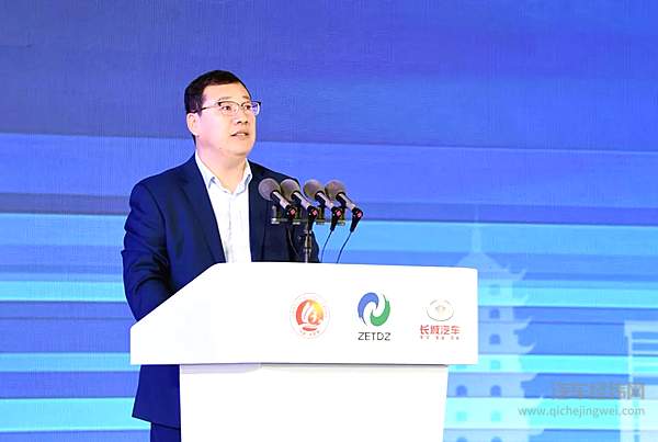 精诚工科汽车系统有限公司副总裁吴楠代表长城汽车致辞
