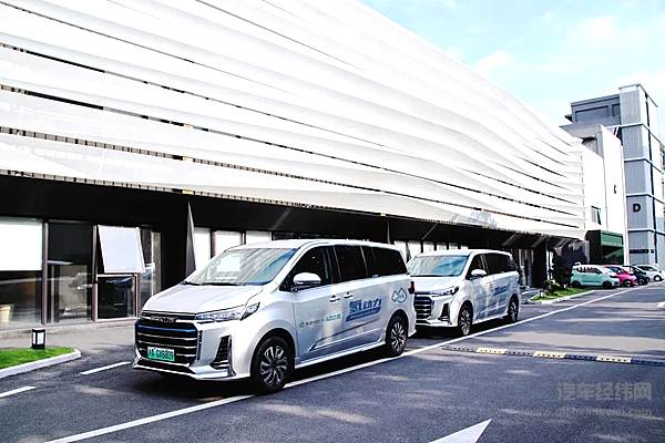 享道出行上线氢能源车上汽大通MAXUS“MIFA 氢”