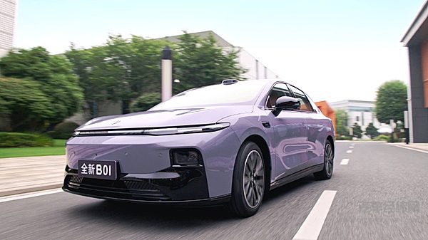 10万元预算 零跑B01与比亚迪秦L谁更适合家庭用户？