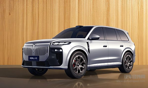 8字辈华为系车型对决 岚图泰山X8与问界M8谁更强？