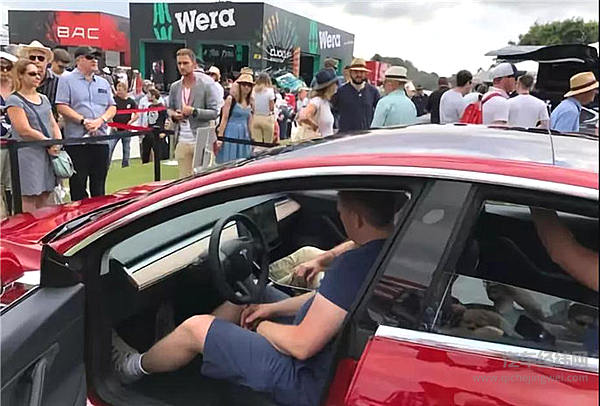 Model 3在古德伍德干翻了宝马保时捷，马斯克称它是我的最后一次豪赌