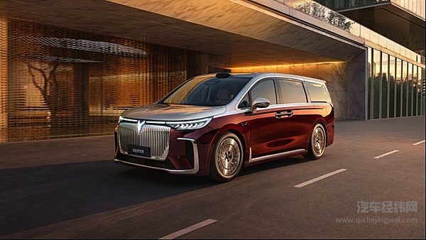 2026款岚图梦想家：没有里程焦虑的MPV预售开启！预售价38.99万起