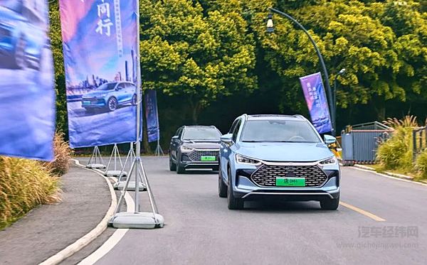 六边形冠军 唐DM-i荣耀版驭鉴龙颜 再造旗舰
