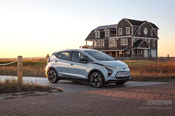 2022  Bolt EUV