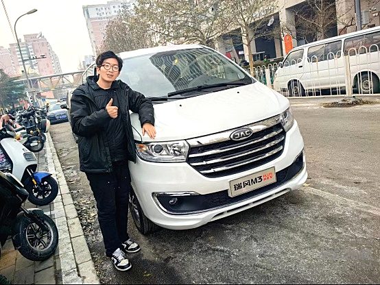 10万出头买宜商宜家的混动MPV 瑞风M3 PLUS HEV不做偏科生