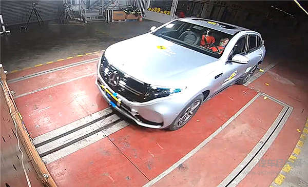 Euro NCAP 7辆产品霸榜五星  技术进步还是“五星批发”？