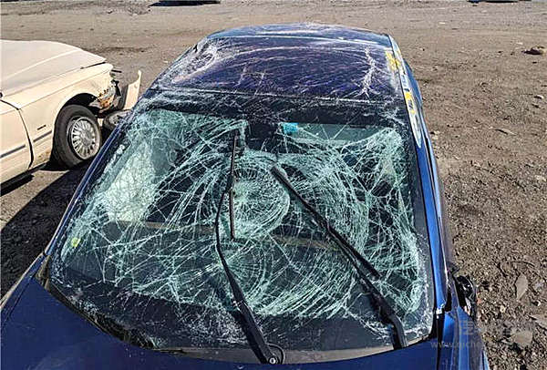 Model 3在古德伍德干翻了宝马保时捷，马斯克称它是我的最后一次豪赌