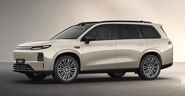 家用中大型SUV二选一 阿尔法T7与零跑C16谁更划算？