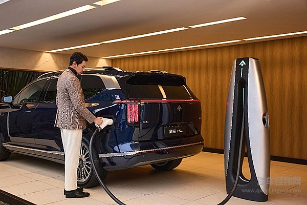 30万元级SUV最优解？26.98万起！广汽昊铂HL正式上市！